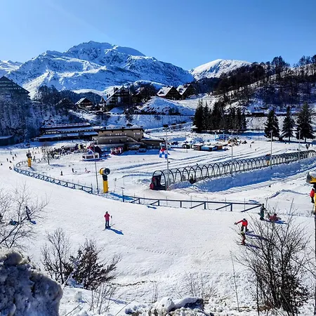 Enjoy | Sulle Piste Con Piscina & Garage Lägenhet